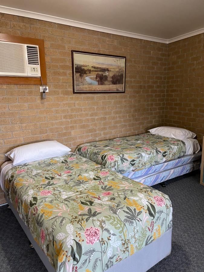 Wentworth Darling Junction Motor Inn المظهر الخارجي الصورة